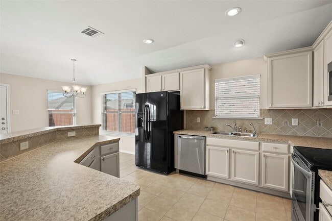 Building Photo - 1703 Twin Hills Way