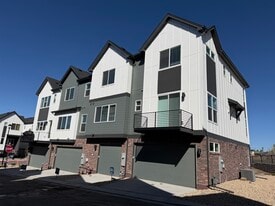 Building Photo - 4050 Ascend Grv