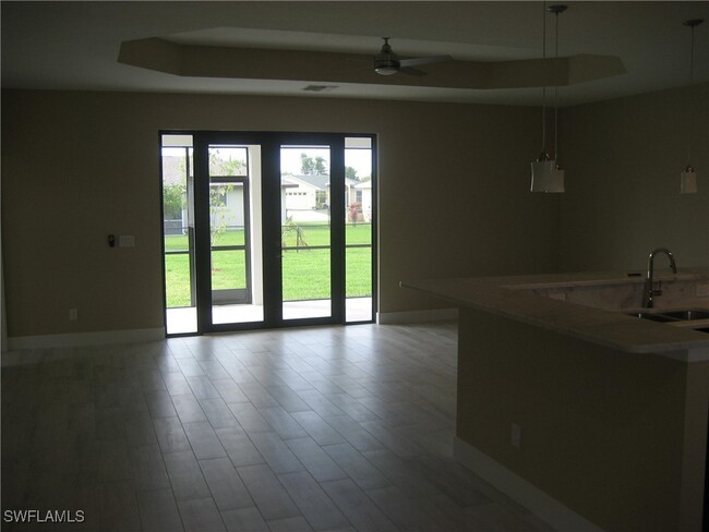 Building Photo - 410 SW 42nd Terrace