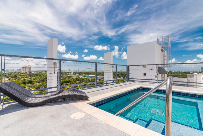 Building Photo - 8101 Biscayne Blvd