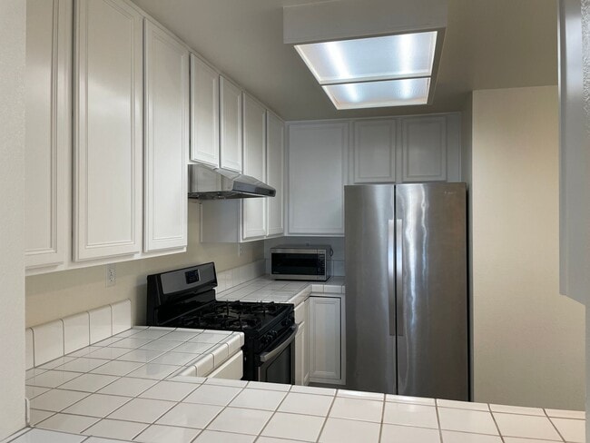 Building Photo - 609 Arcadia Terrace