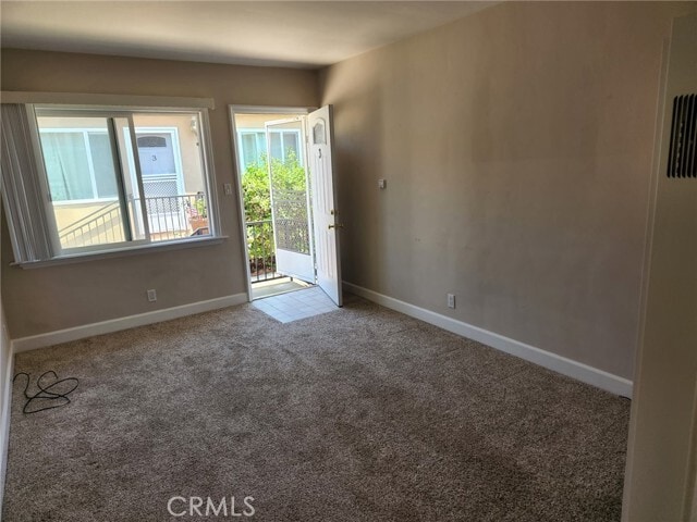 Building Photo - 118 Whiting St