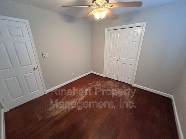 Building Photo - 2326 Marett Blvd