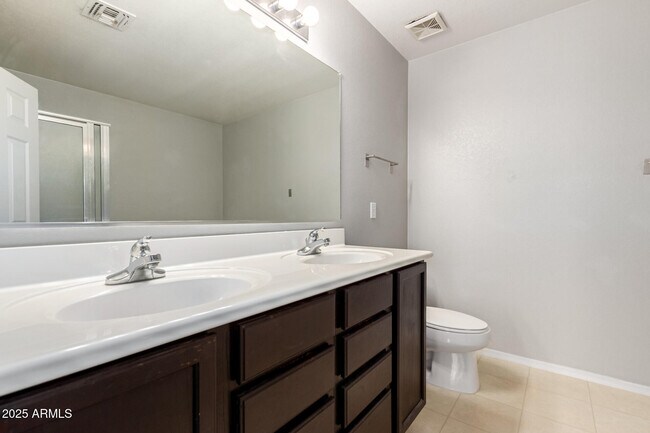 Building Photo - 21127 E Avenida Del Valle