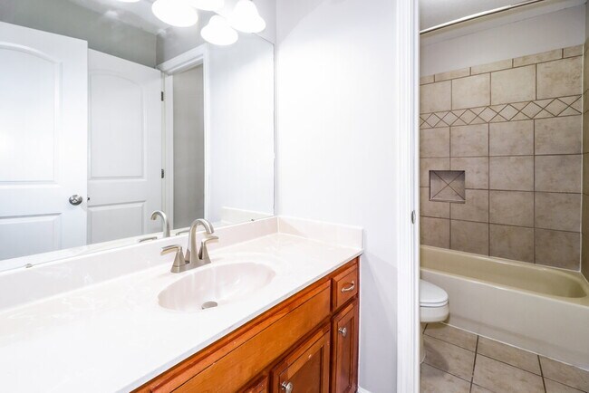 Building Photo - 295 Garden Springs Dr