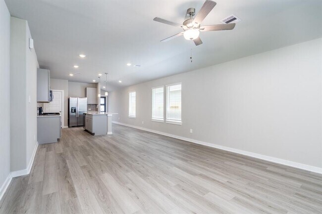 Building Photo - 344 Willow Sage Ct