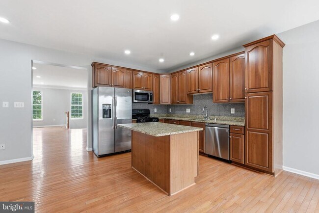 Building Photo - 25196 Whippoorwill Terrace