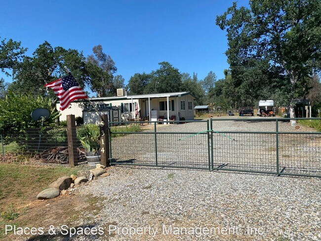 Primary Photo - 4 br, 2 bath House - 6314 Disa Lane