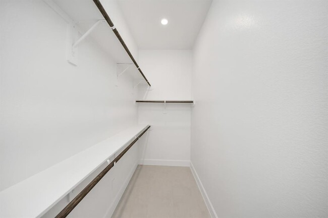 Building Photo - 8706 Incandesce Rise Dr
