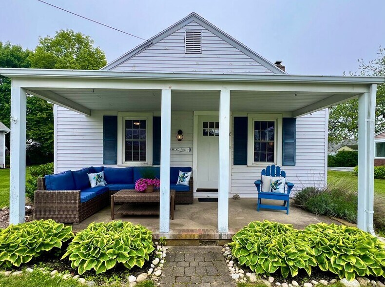 Building Photo - 38 Seabreeze Rd