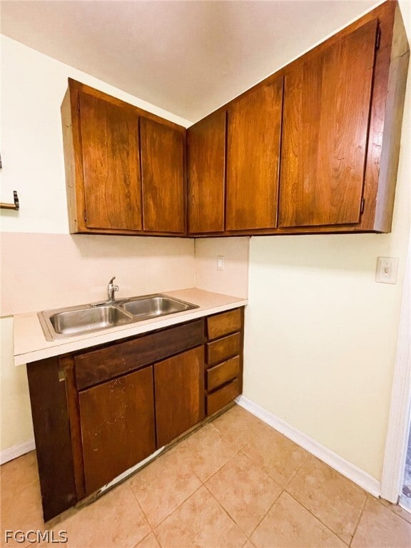 Building Photo - 7365 Coon Rd