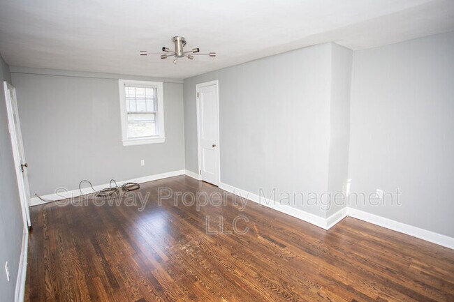 Building Photo - 220 S Church St