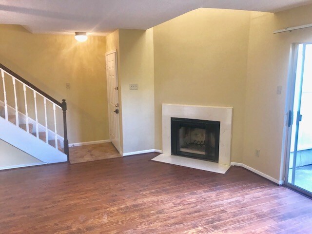 Building Photo - 2120 El Paseo St