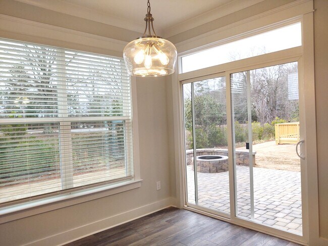 Building Photo - Beautiful Home located in the McKee Grove ...