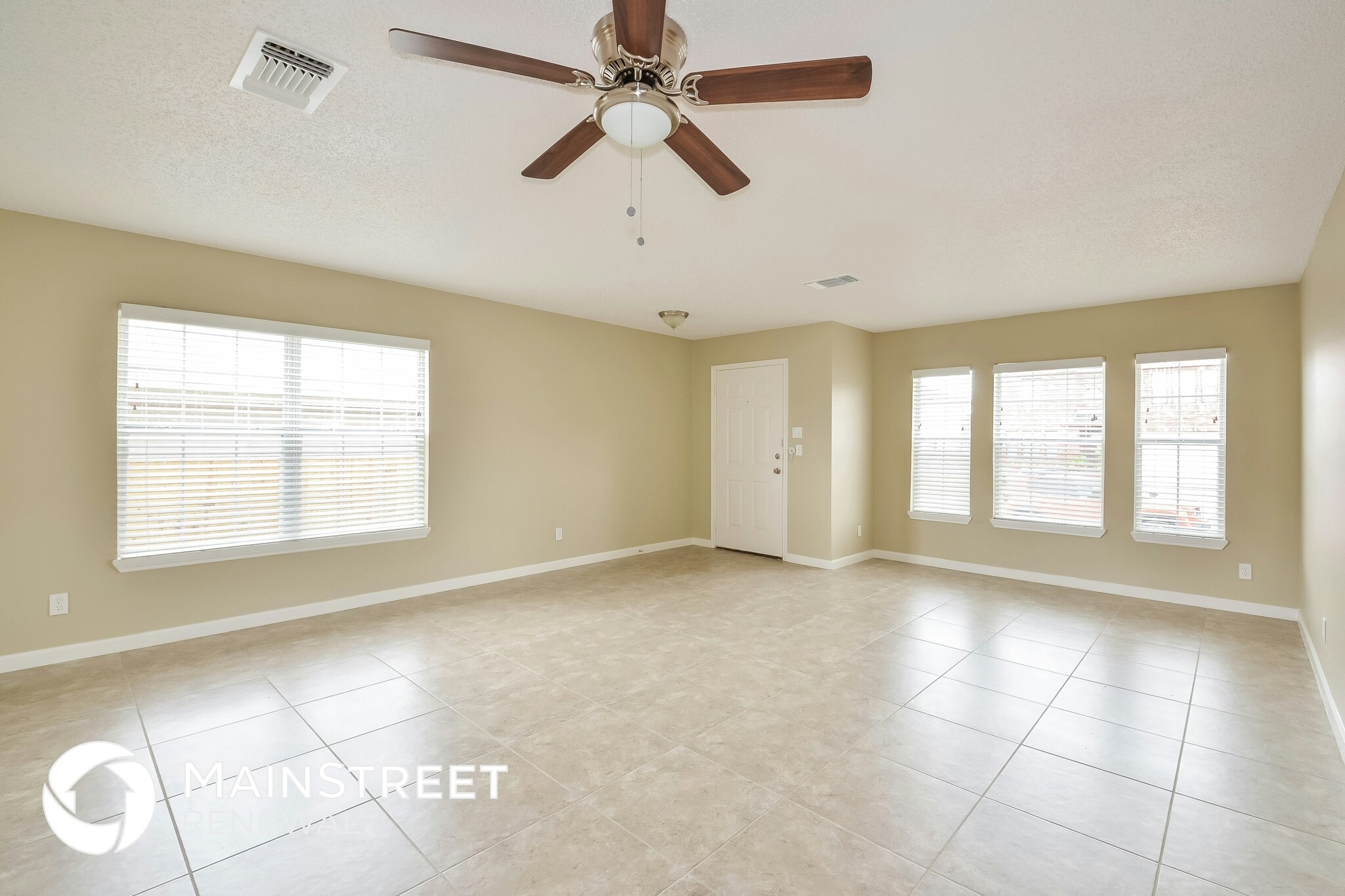 Building Photo - 7919 Pecan Heights