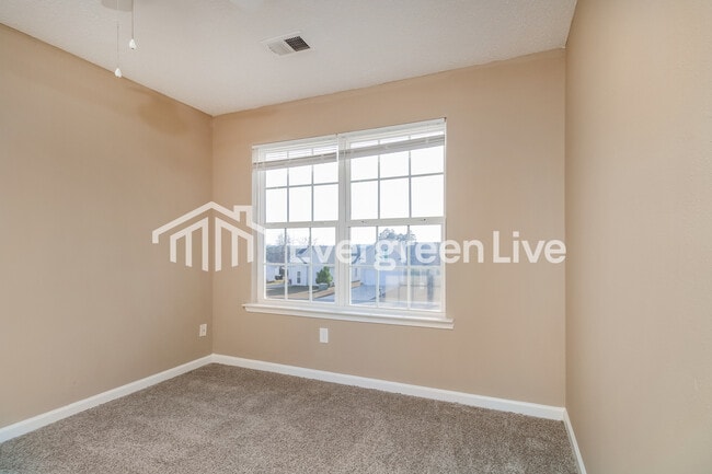 Building Photo - 236 Stagone Ln