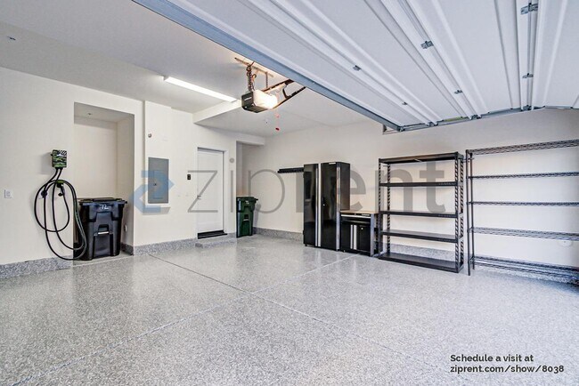 Building Photo - 1896 S Westside Dr