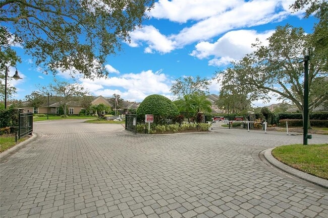 Building Photo - 14341 Fredricksburg Dr
