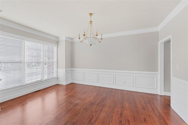 Building Photo - 940 Southfield Ln