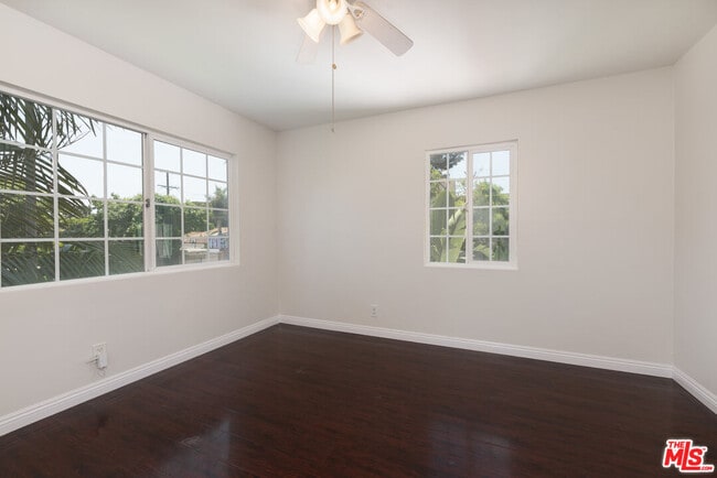 Building Photo - 3026 Inglewood Blvd