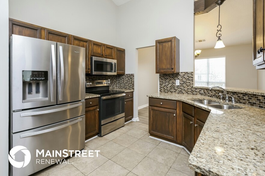 Building Photo - 99 BOX CAR WAY W