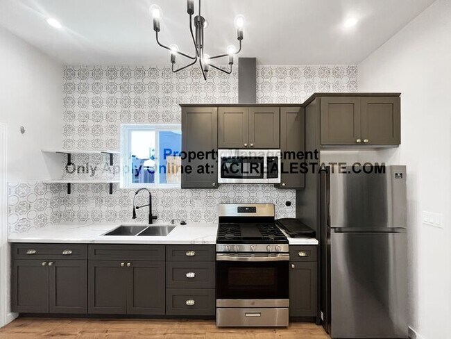 Building Photo - 2 Houses, 1 Price. Nicely Updated Single Family Home with ADU