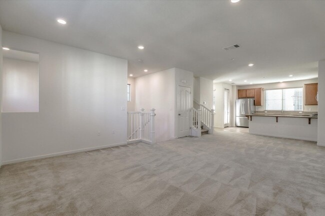 Building Photo - MODERN LUXURY IN SCENIC COMMUNICATIONS HILL LIGHT-FILLED INTERIORS WITH GREENBELT VIEWS