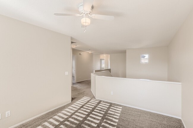Building Photo - Pets Welcome. Turf backyard. Quiet cul-de-sac lot. Bonus Room/loft. 3 blocks to award winning Ant...