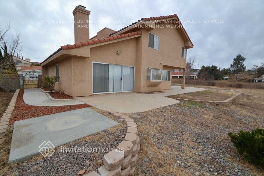 Building Photo - 5319 Gardendale Ln
