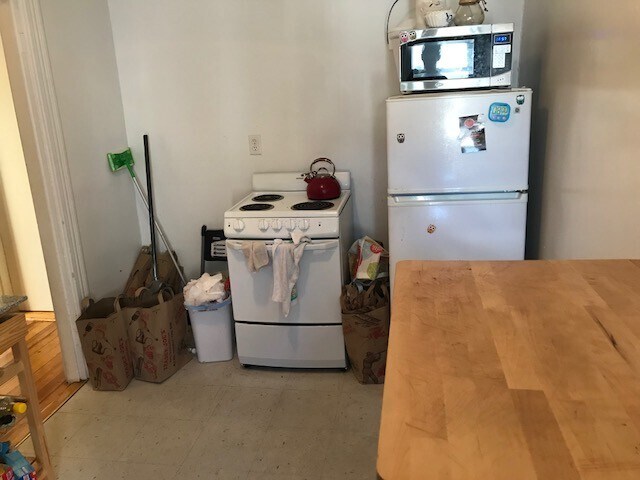 Building Photo - 1375 Commonwealth Ave