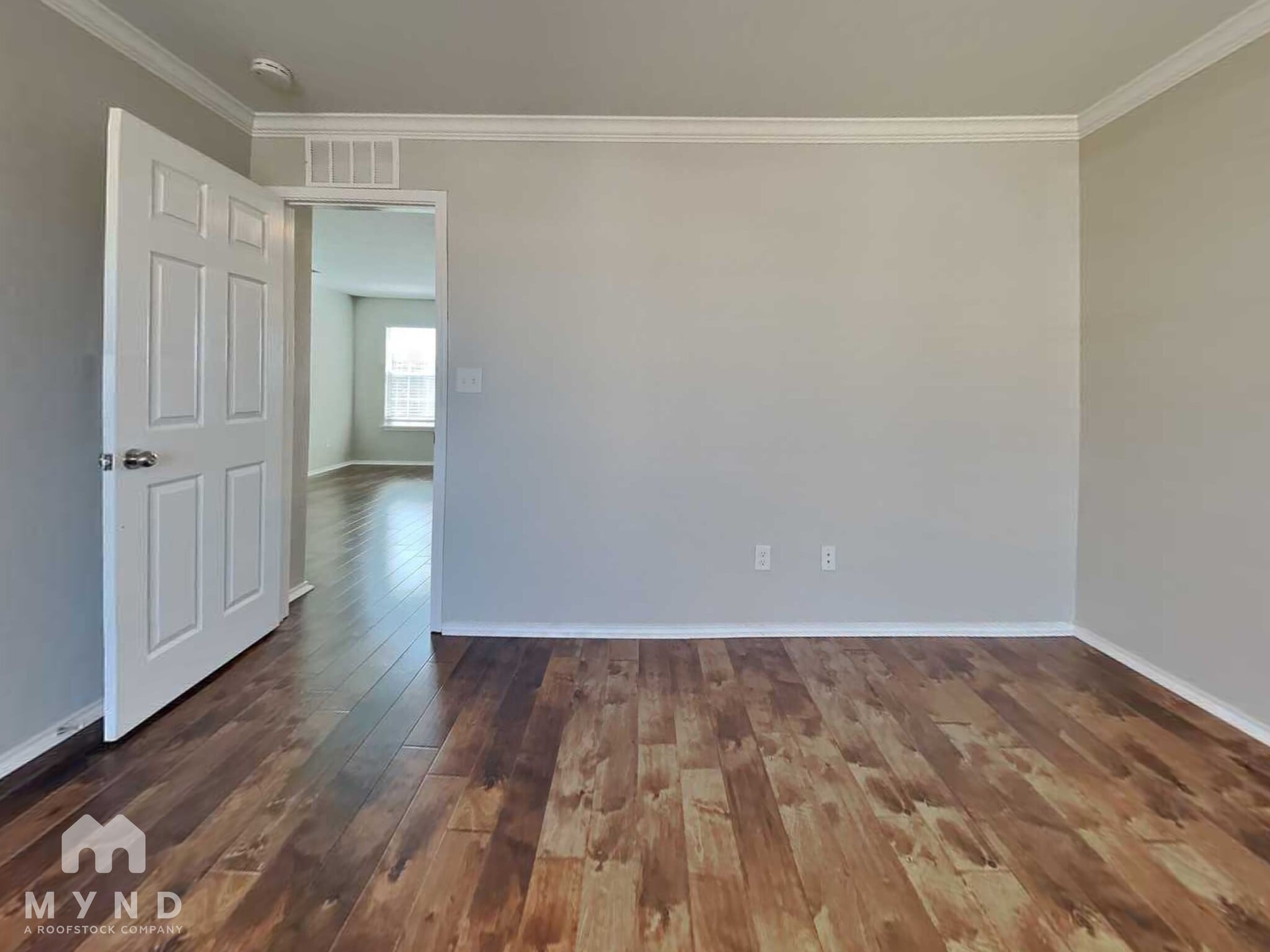 Building Photo - 11331 Fine Design