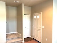 Building Photo - 3/2.5 Townhome for rent