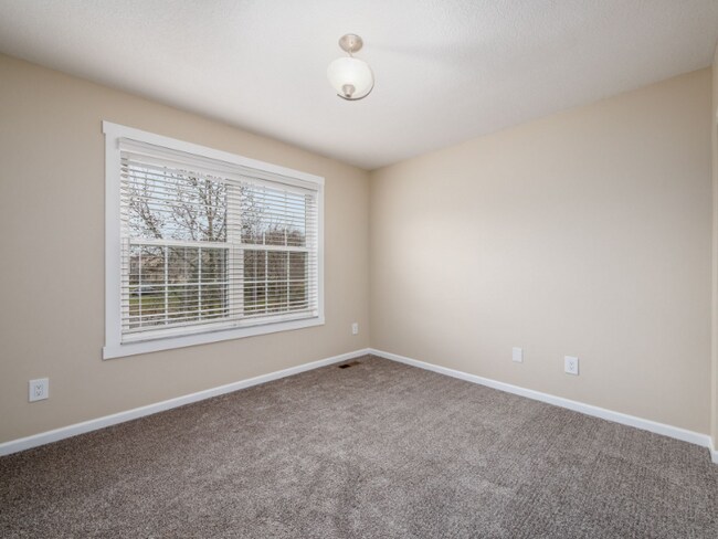 Building Photo - 7302 Claddaugh Ln