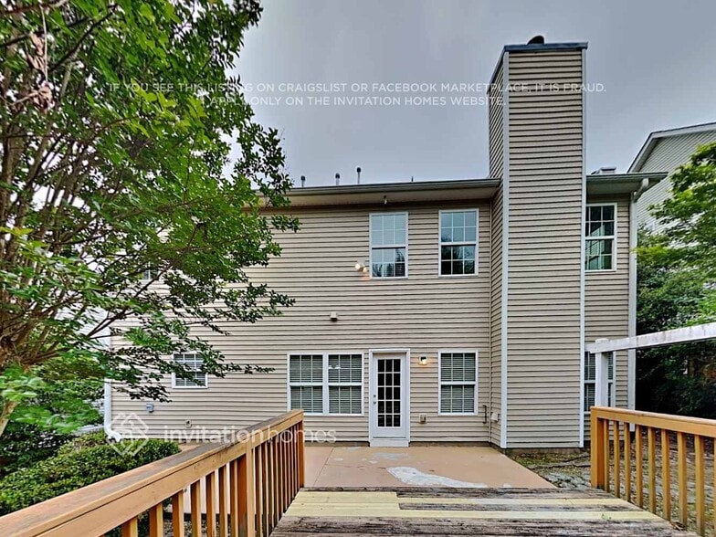 Building Photo - 828 Austin Creek Dr