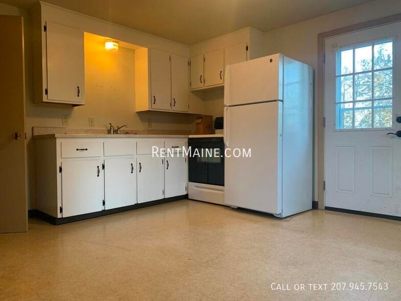 Building Photo - 31 Yale St