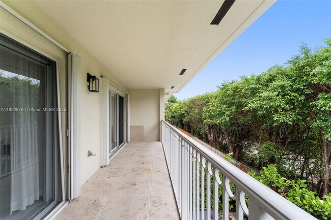 Building Photo - 3026 NE Quayside Ln
