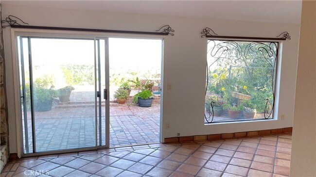 Building Photo - 5974 Maury Ave