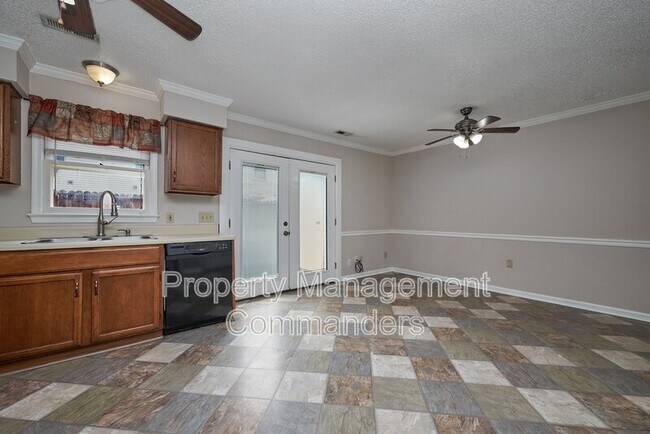 Building Photo - 117 Kingsbridge Ln