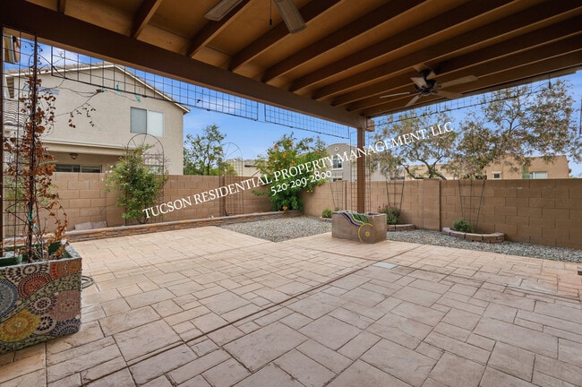 Building Photo - 10568 Desert Drifter Pl