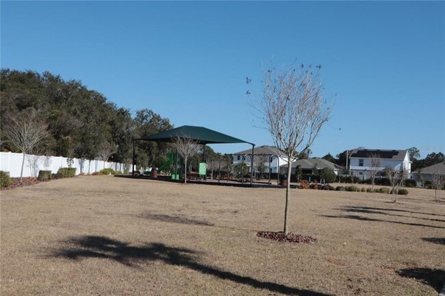 Building Photo - 2006 Education St