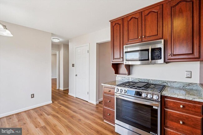 Building Photo - 1918 Contralto Ct