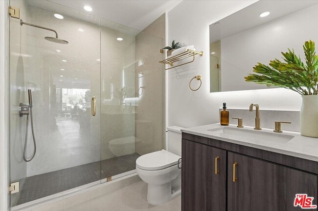 Building Photo - 1257 N Sweetzer Ave