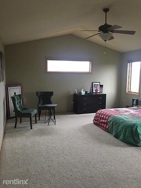 Building Photo - 4 br, 3.5 bath House - 2 Greystone Circle