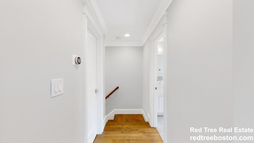 Building Photo - 101 Sumner Rd