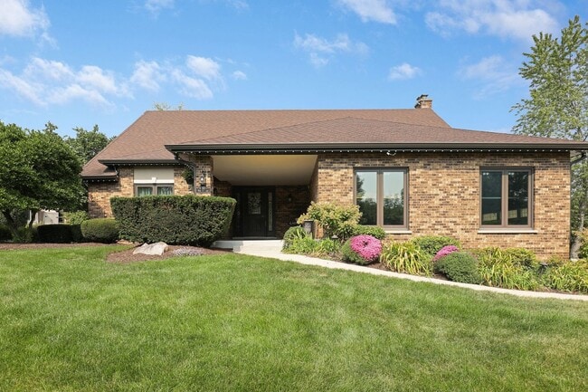 Building Photo - 11400 Burr Oak Ln