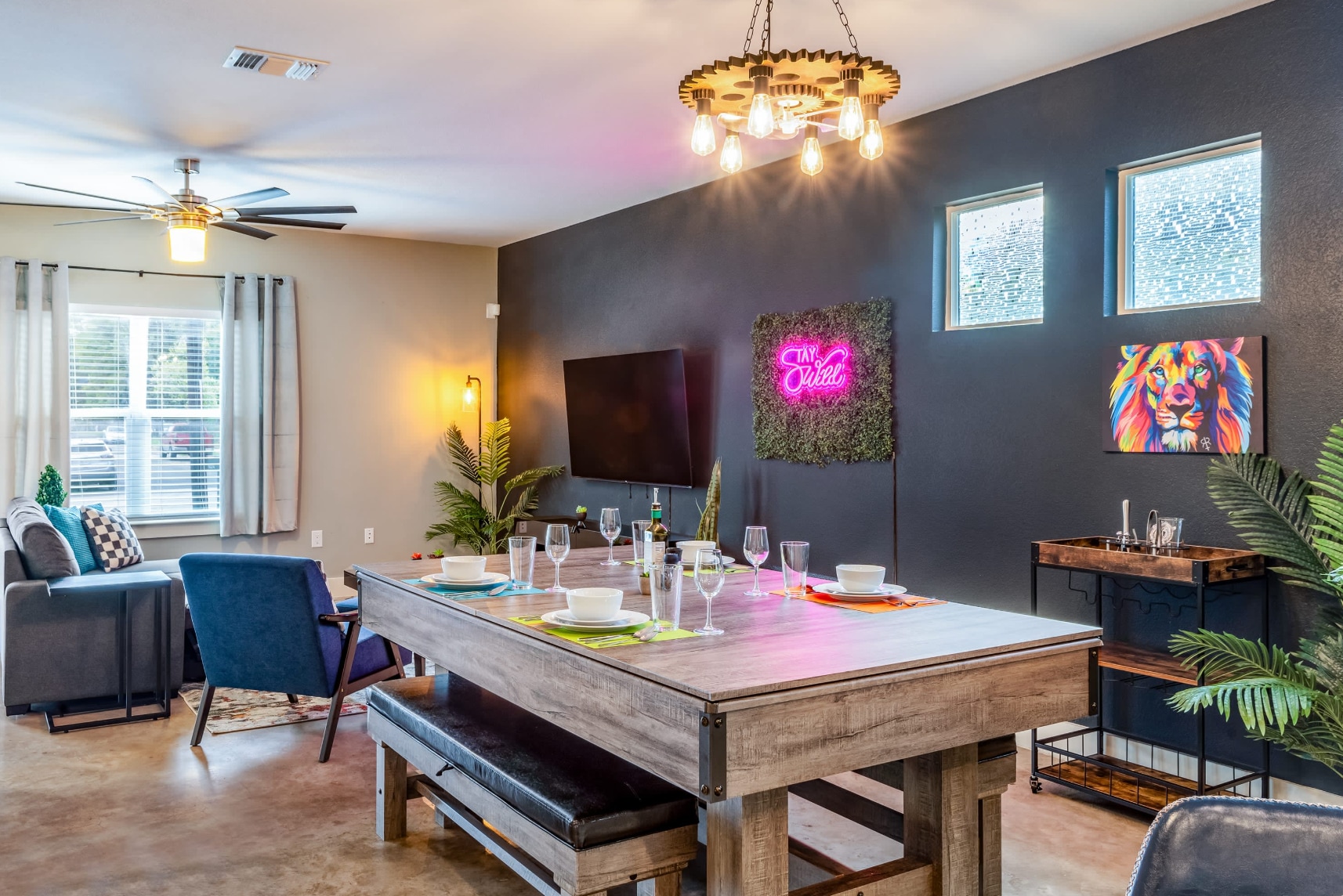 Building Photo - 3000 Neal St