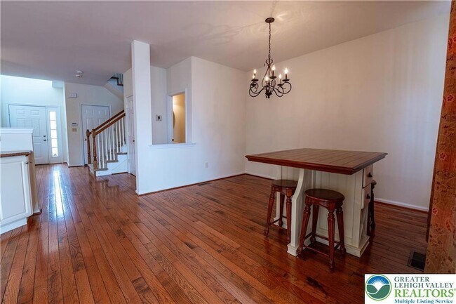 Building Photo - 5811 Fresh Meadow Dr