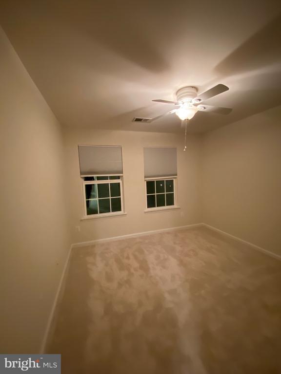 Building Photo - 129 Hornbeam Dr