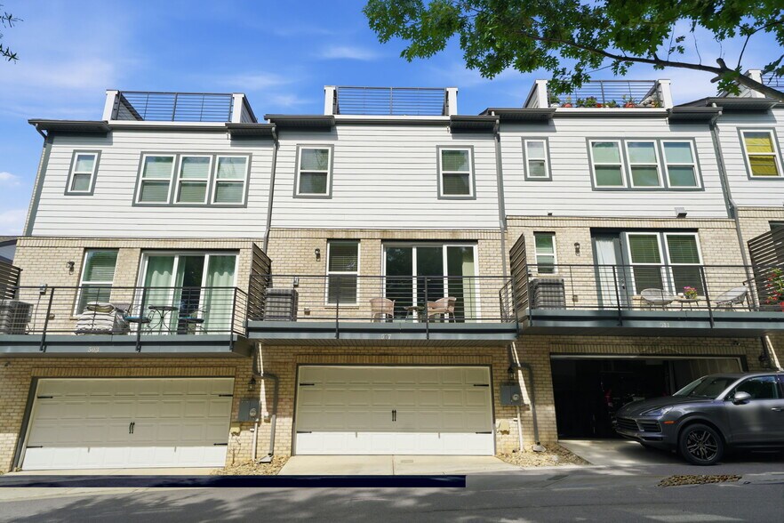 Building Photo - 507 Upper Stone Cir