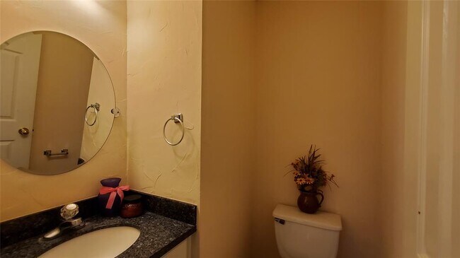 Building Photo - 14043 Fairwood Breeze